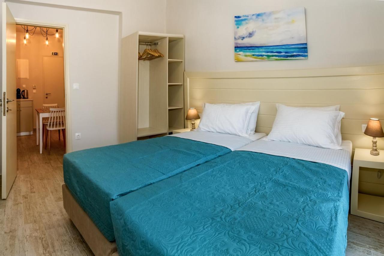 Aria Suites Kassiopi Esterno foto
