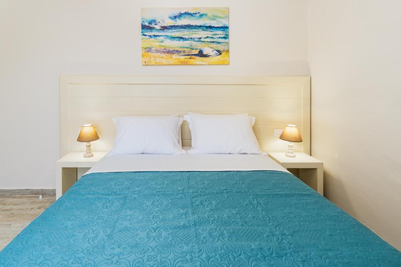 Aria Suites Kassiopi Esterno foto
