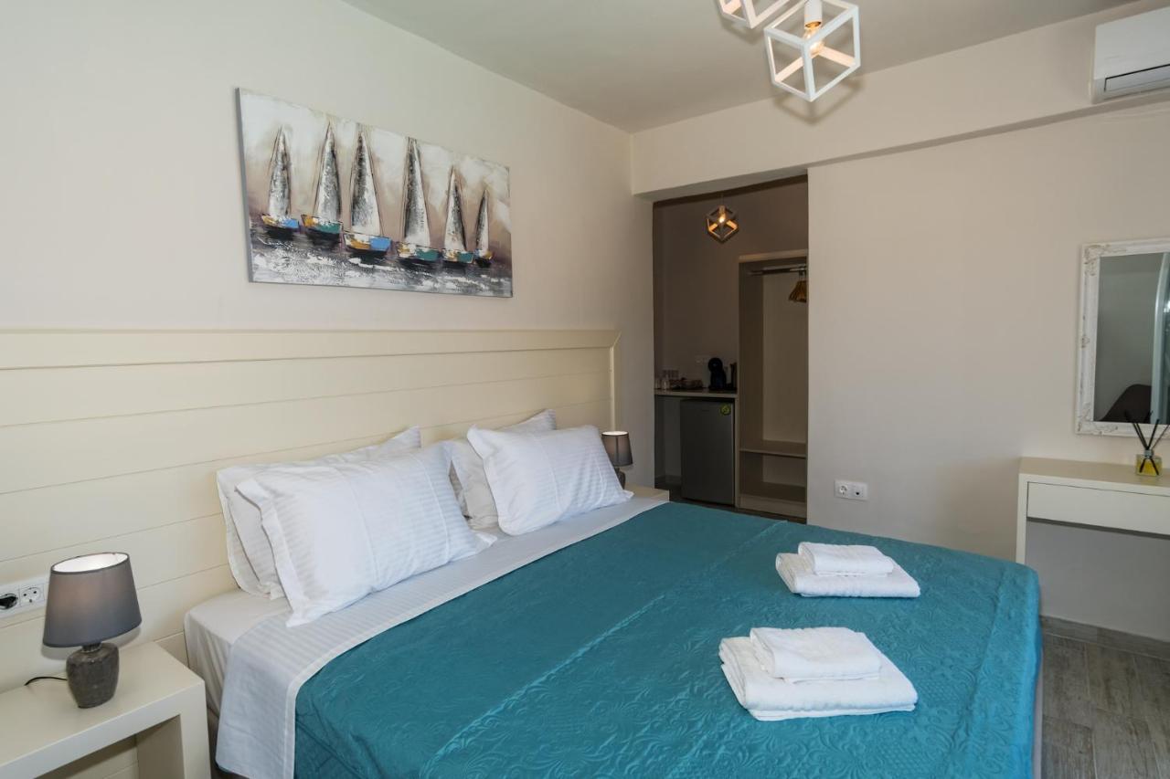 Aria Suites Kassiopi Esterno foto